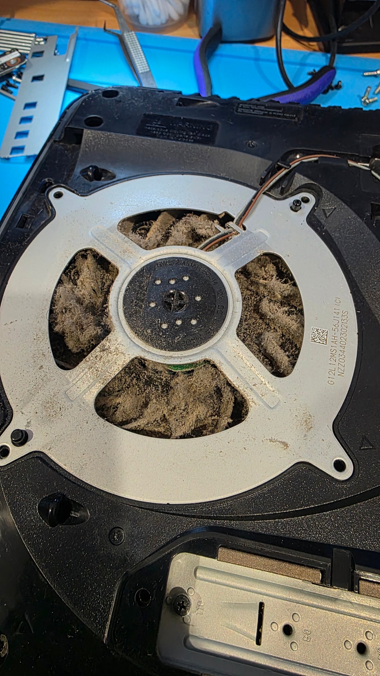PS5 Service / Overheating Repair